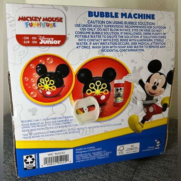 Disney Junior Mickey Mouse Bubble Machine with Bubbles Ages 3+ NEW - Picture 3 of 7
